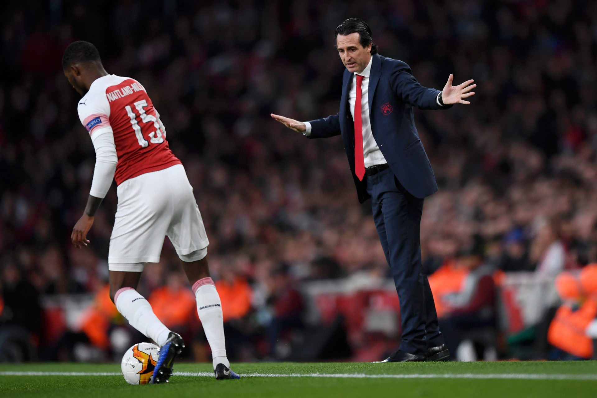 Arsenal v Valencia - UEFA Europa League Semi Final : First Leg