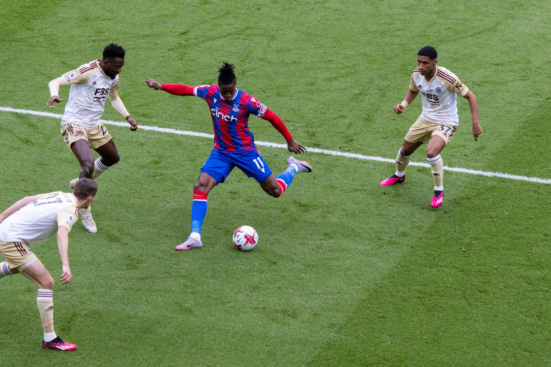 Crystal Palace v Leicester City - Premier League