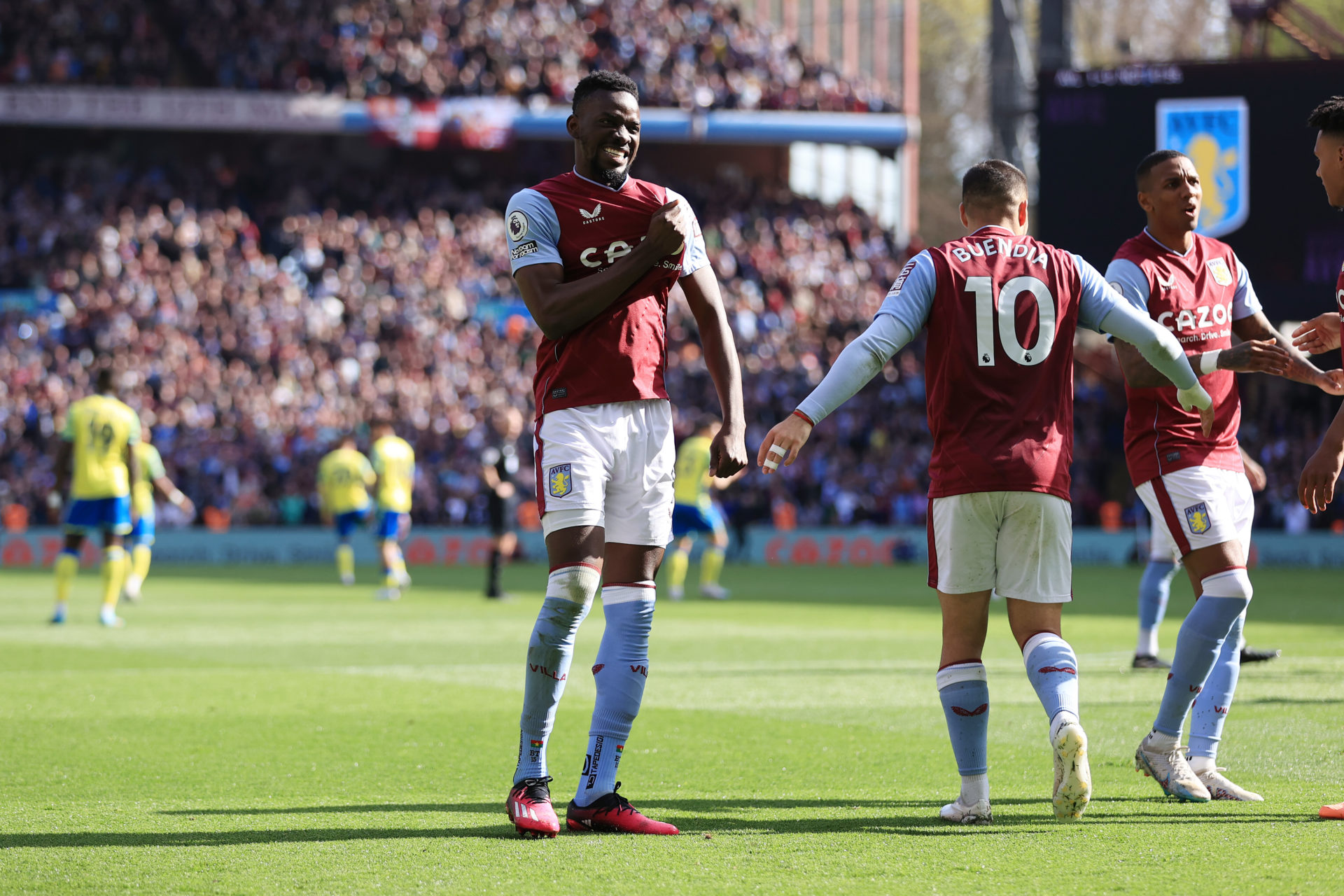 Aston Villa v Nottingham Forest - Premier League