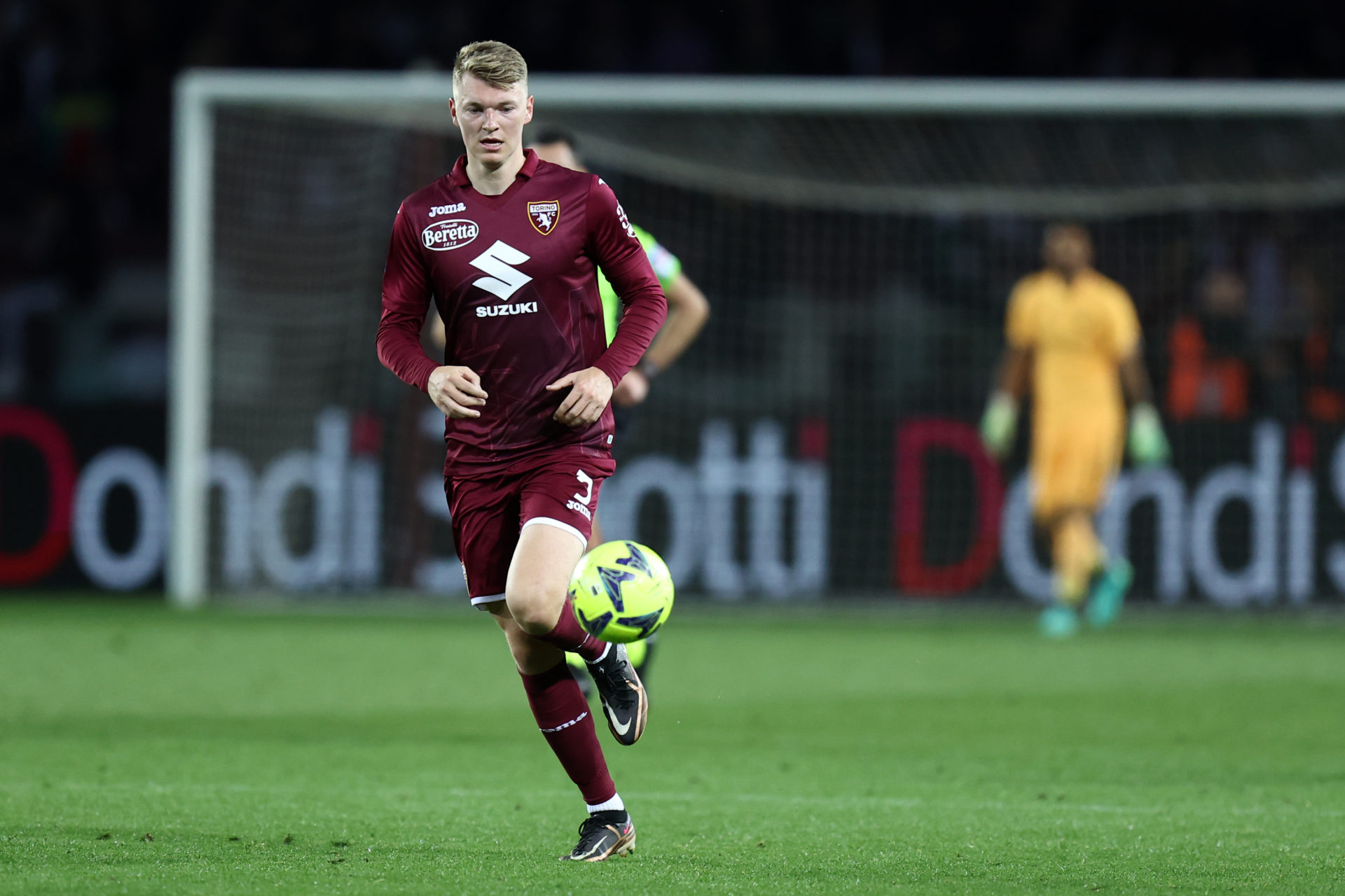 Report: Liverpool and Newcastle interested in Perr Schuurs