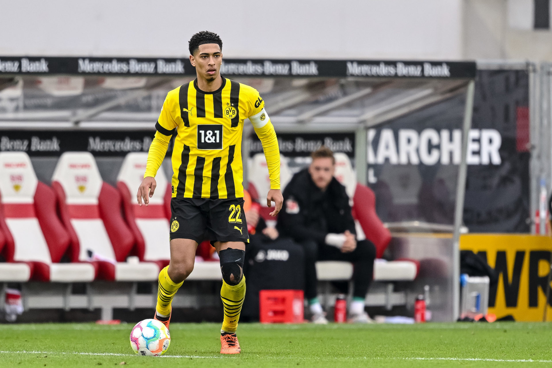VfB Stuttgart v Borussia Dortmund - Bundesliga