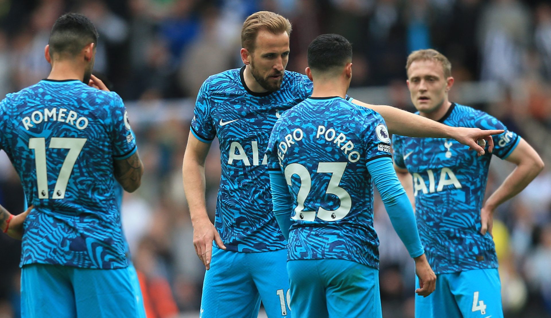 FBL-ENG-PR-NEWCASTLE-TOTTENHAM