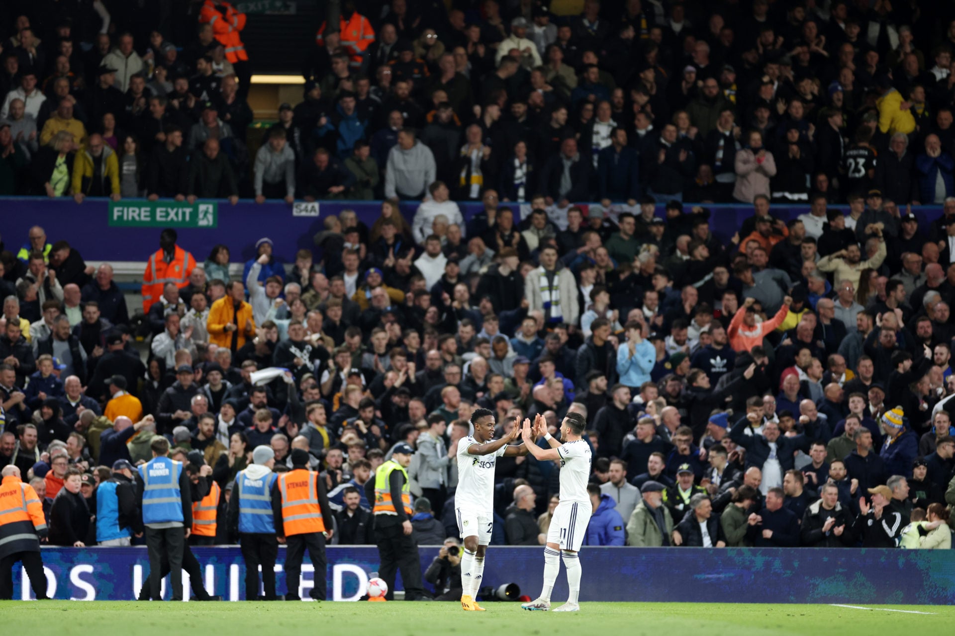 Leeds United v Leicester City - Premier League