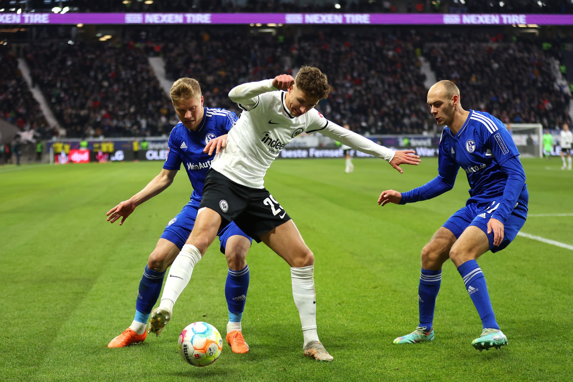 Eintracht Frankfurt v FC Schalke 04 - Bundesliga