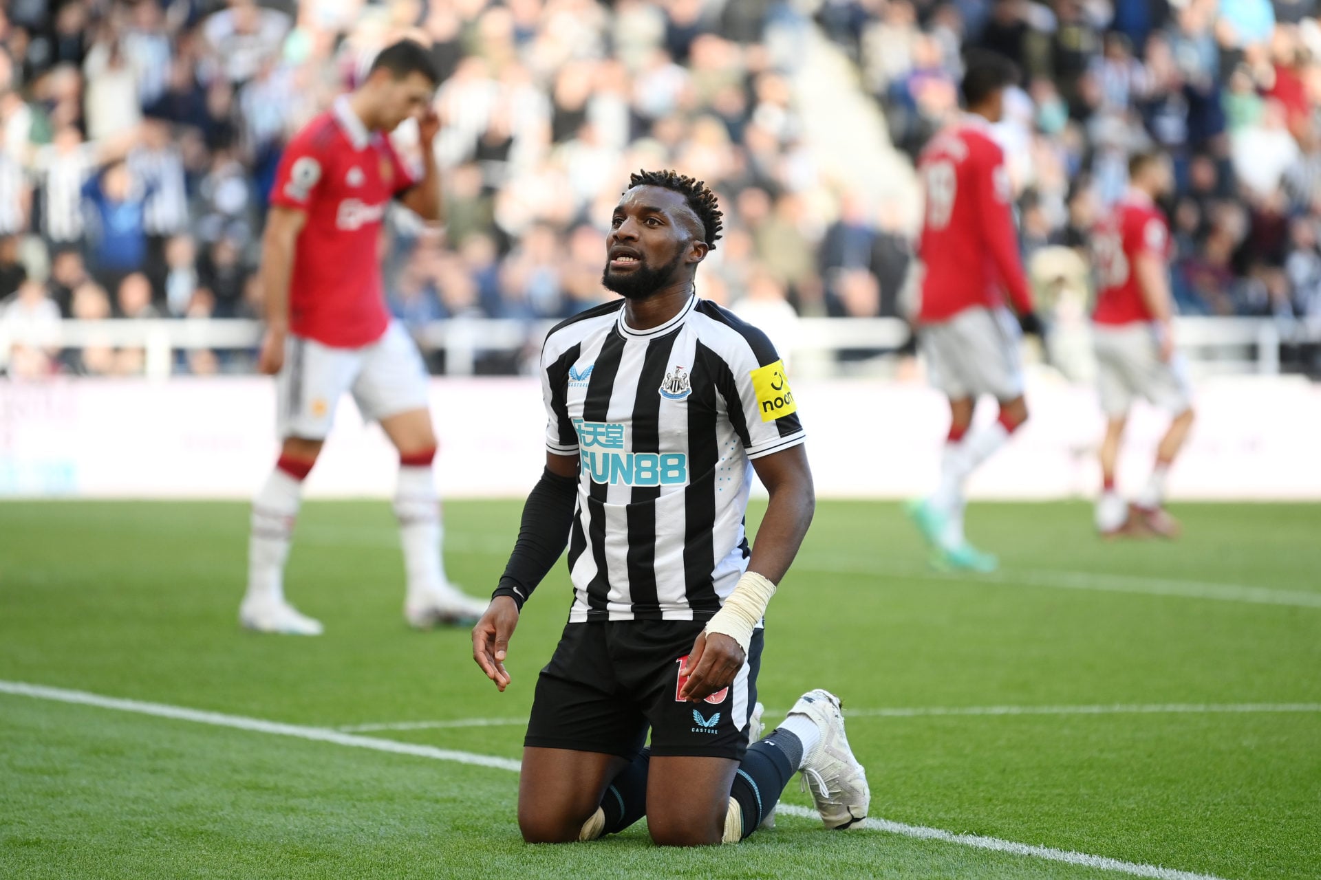 Newcastle United v Manchester United - Premier League
