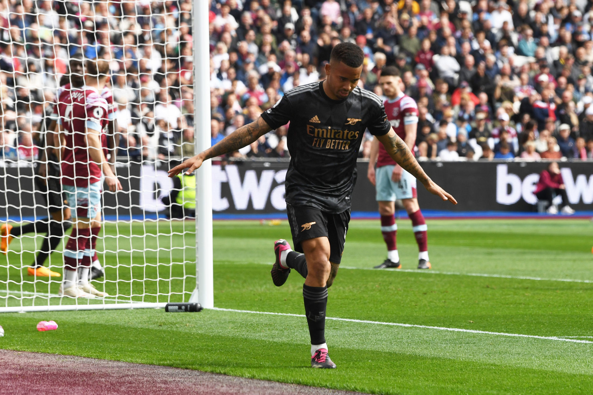 West Ham United v Arsenal FC - Premier League