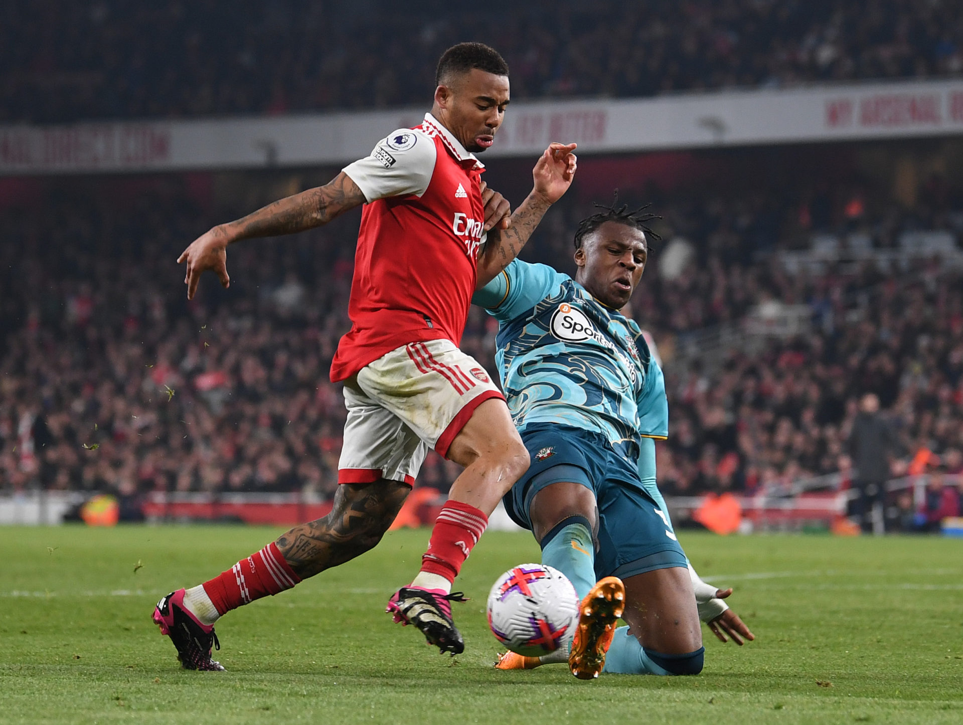 Arsenal FC v Southampton FC - Premier League