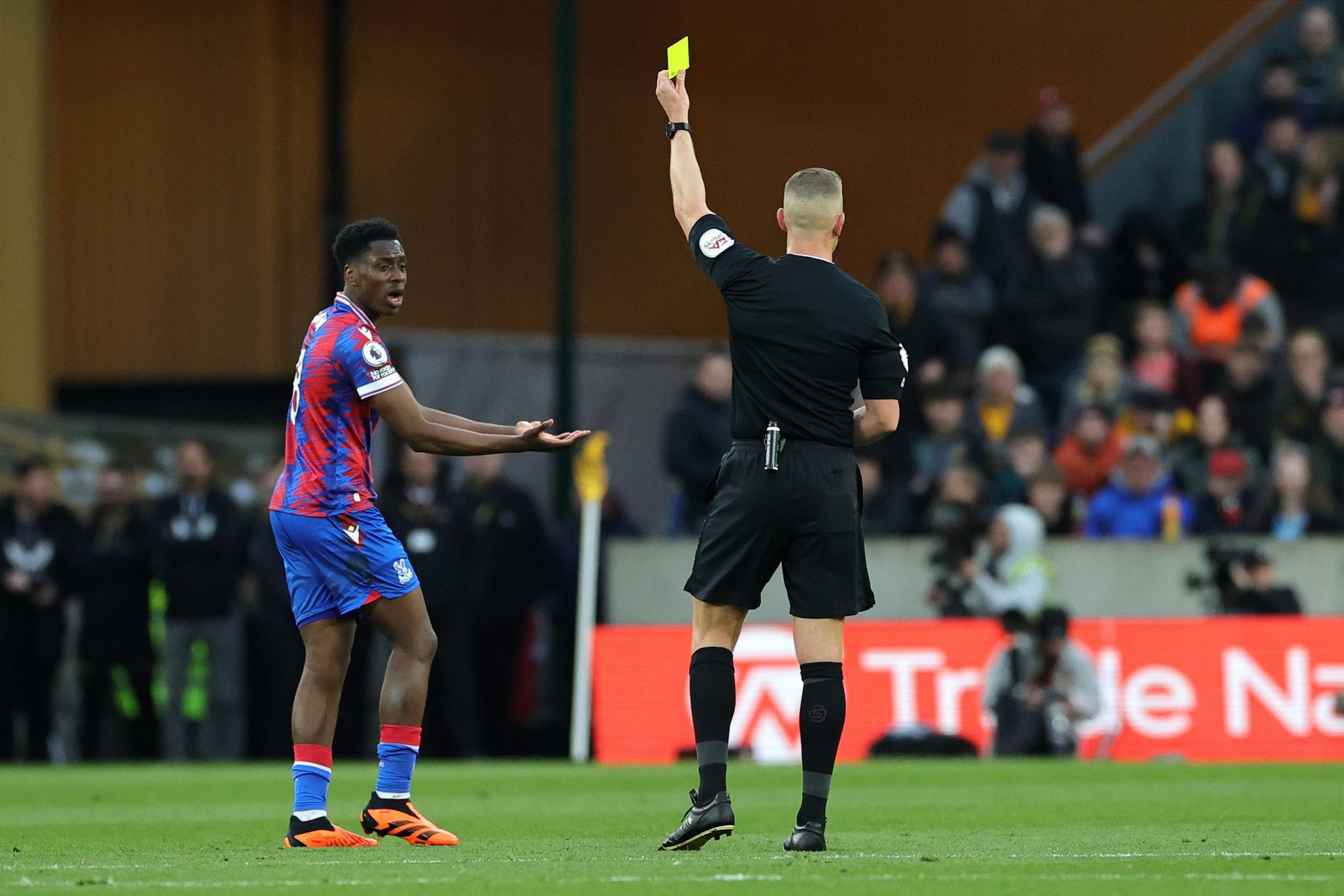 Wolverhampton Wanderers v Crystal Palace - Premier League