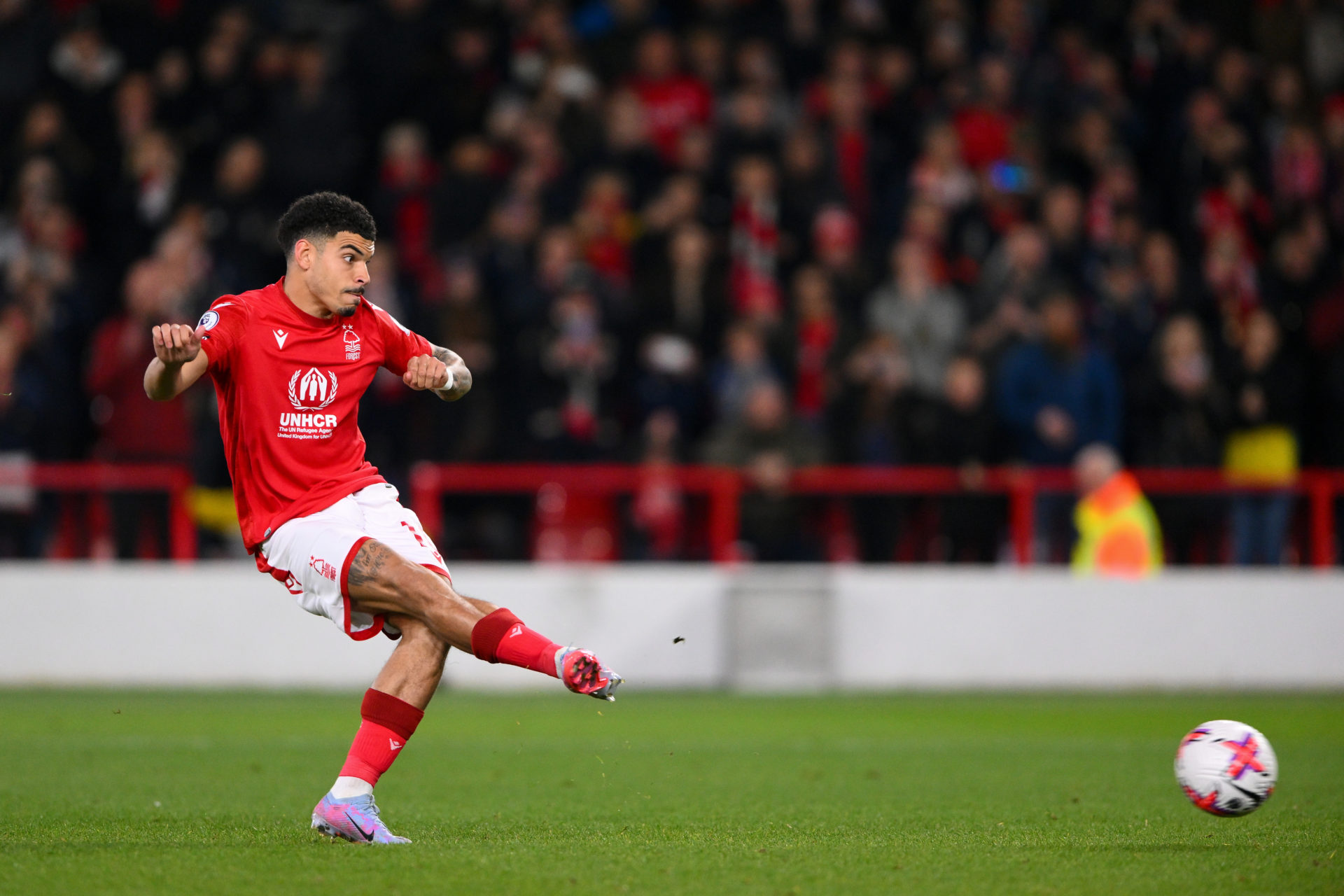 Nottingham Forest v Brighton & Hove Albion - Premier League