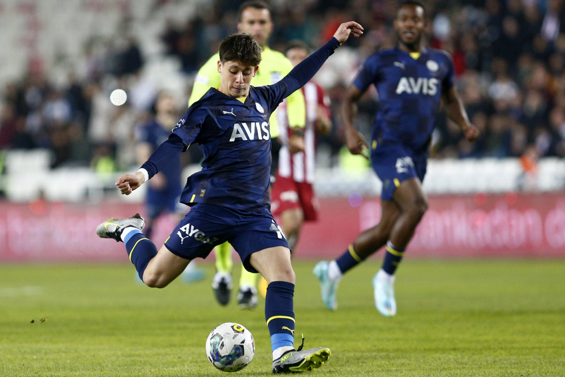 Demir Grup Sivasspor v Fenerbahce - Ziraat Turkish Cup