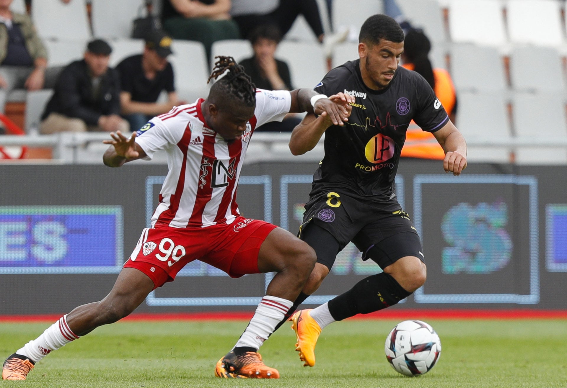 FBL-FRA-LIGUE1-AJACCIO-TOULOUSE
