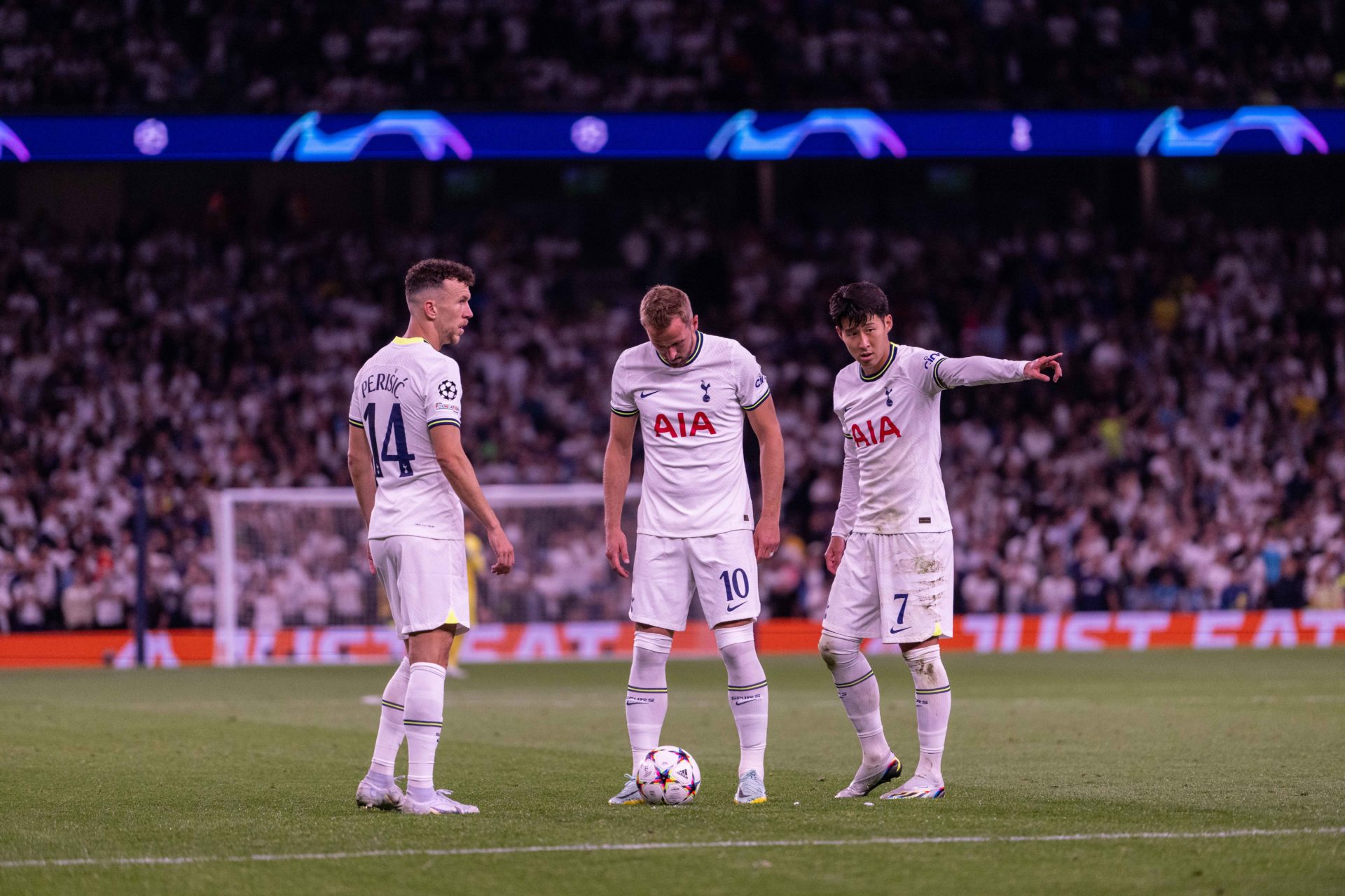Tottenham Hotspur v Olympique Marseille: Group D - UEFA Champions League
