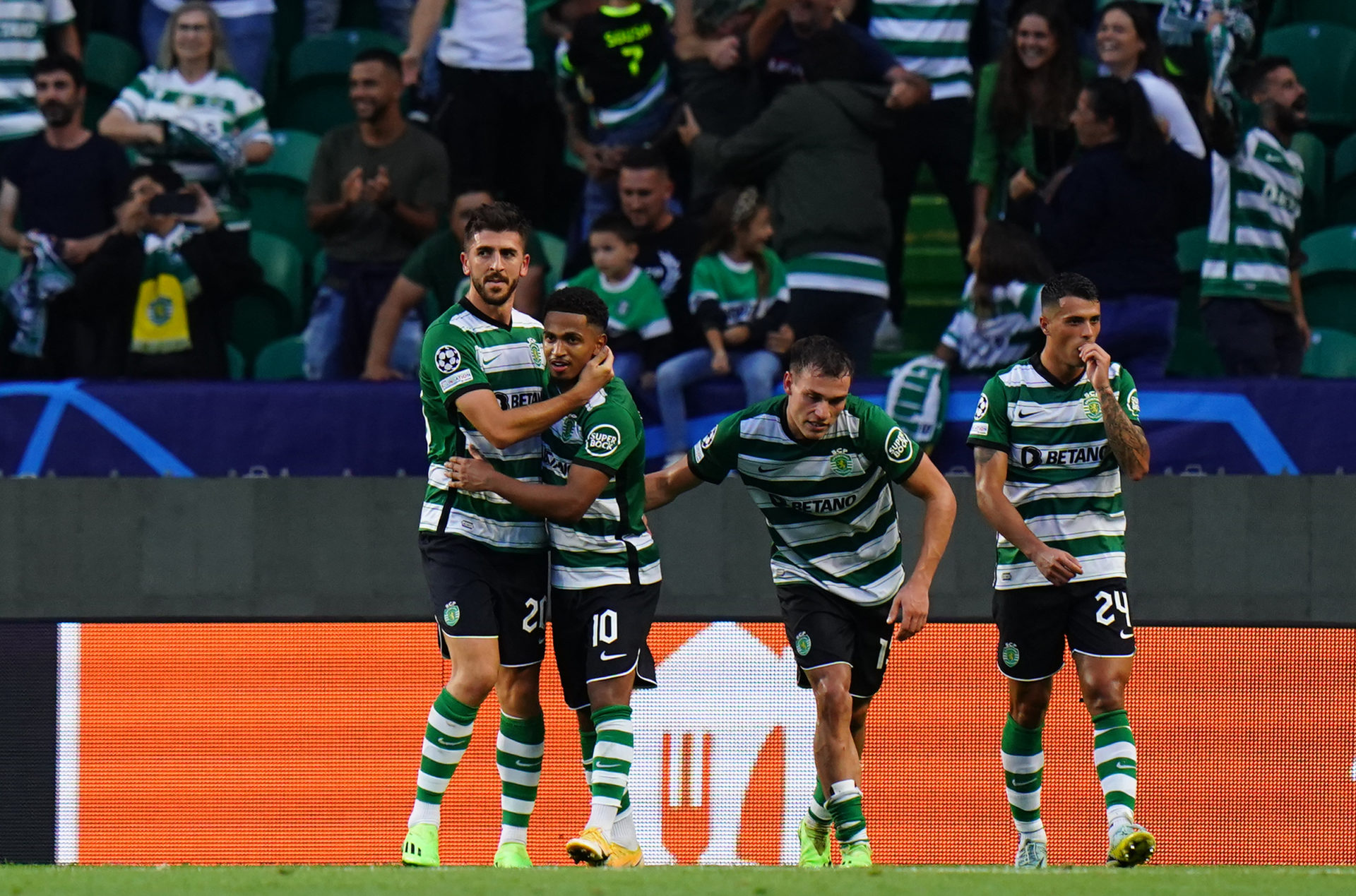 Sporting Lisbon want talks with Tottenham over selling their £52m ...