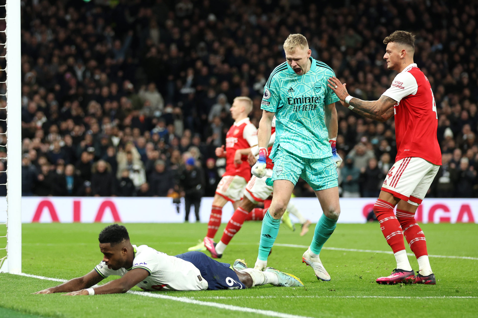 Tottenham Hotspur v Arsenal FC - Premier League