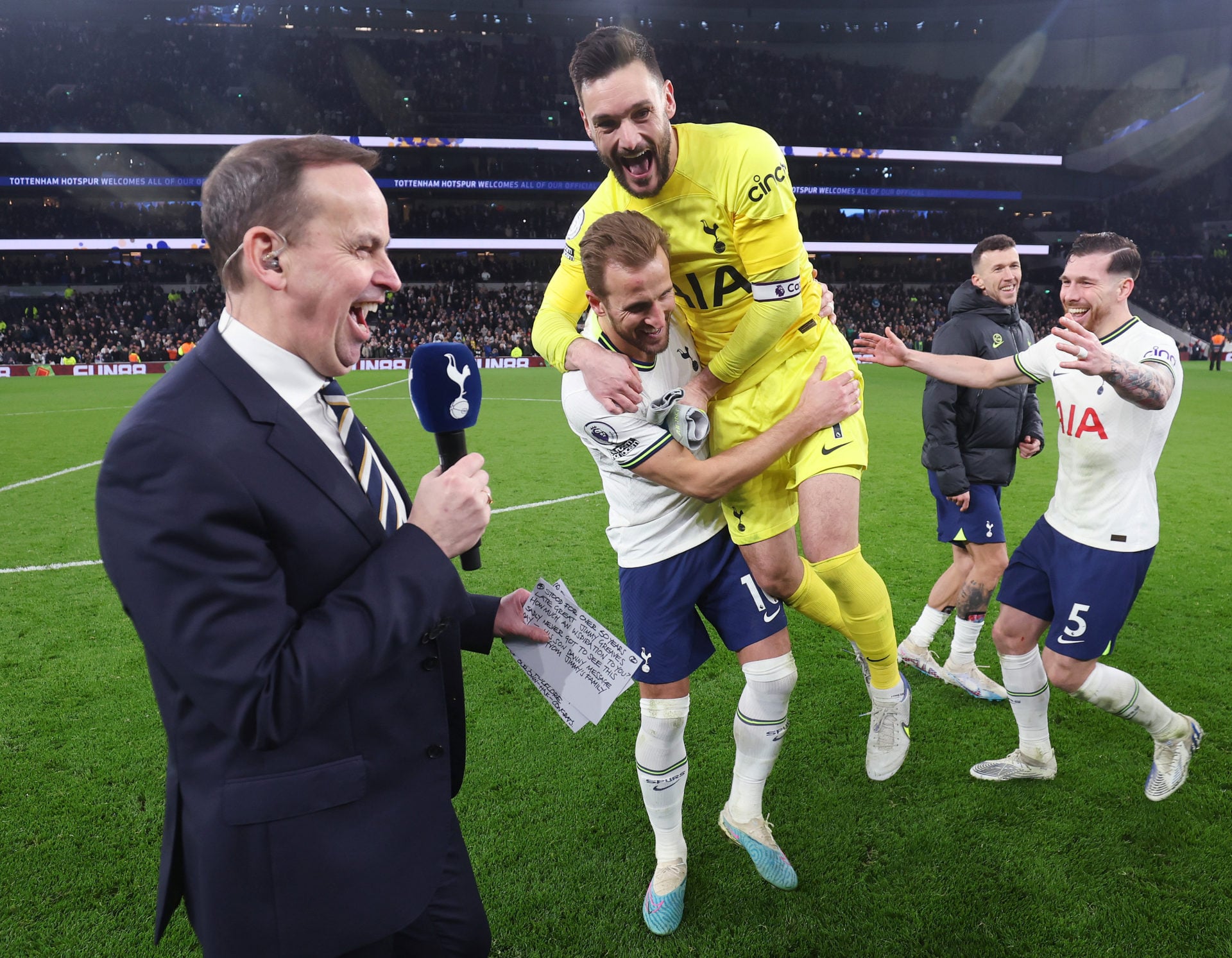 Tottenham Hotspur v Manchester City - Premier League