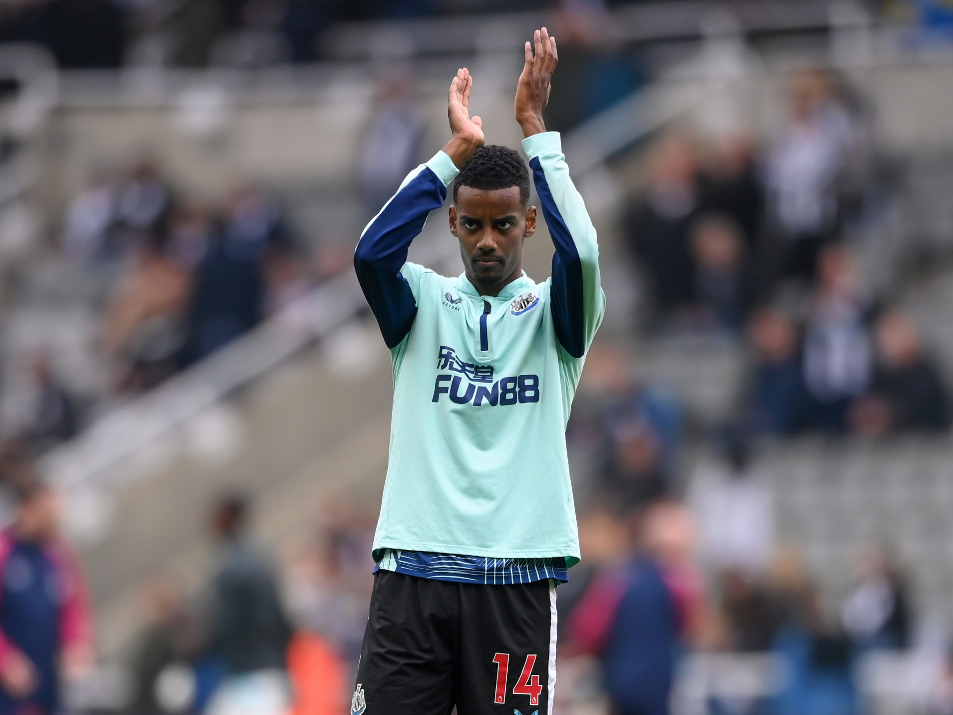 Newcastle United v Southampton FC - Premier League