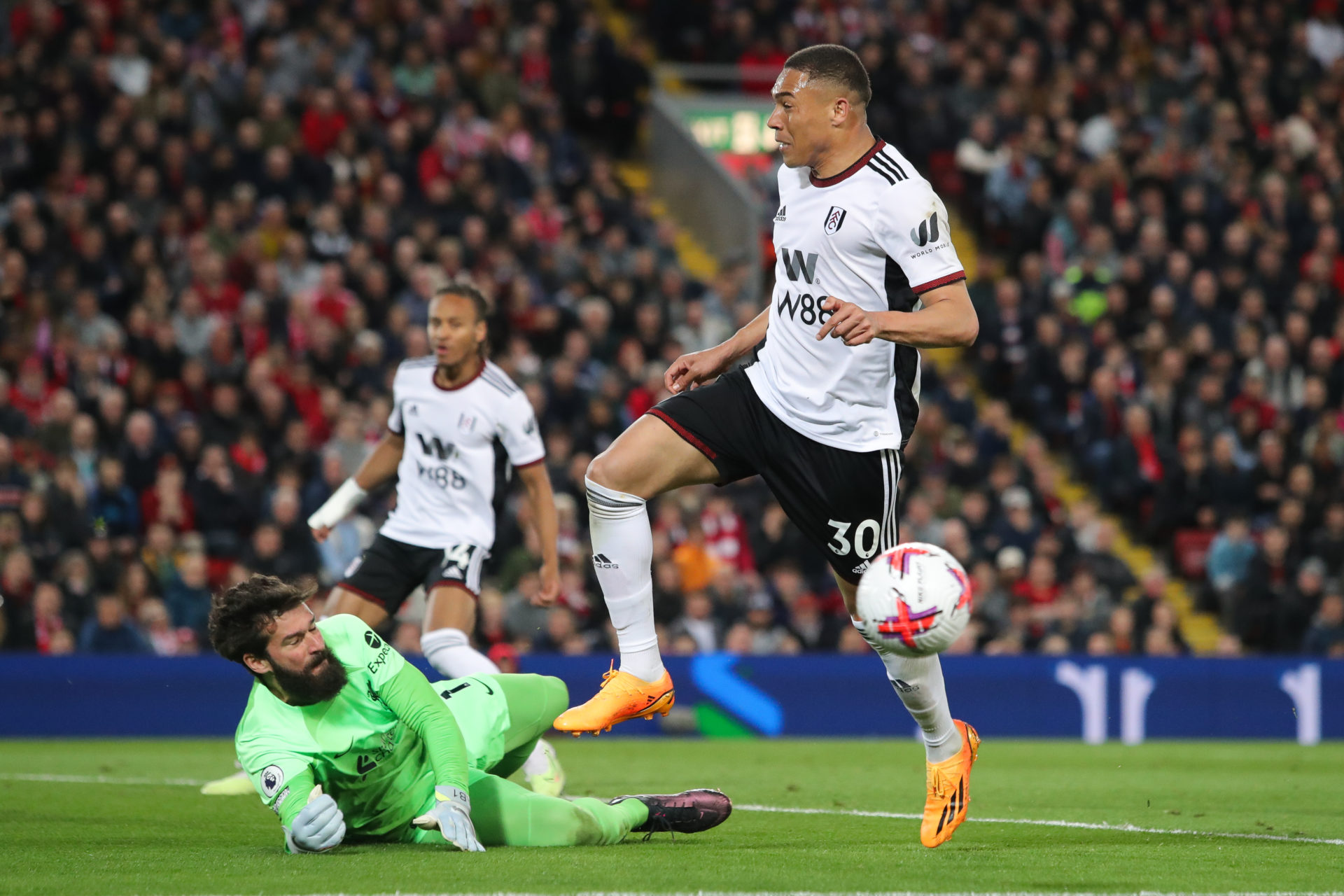 Liverpool FC v Fulham FC - Premier League