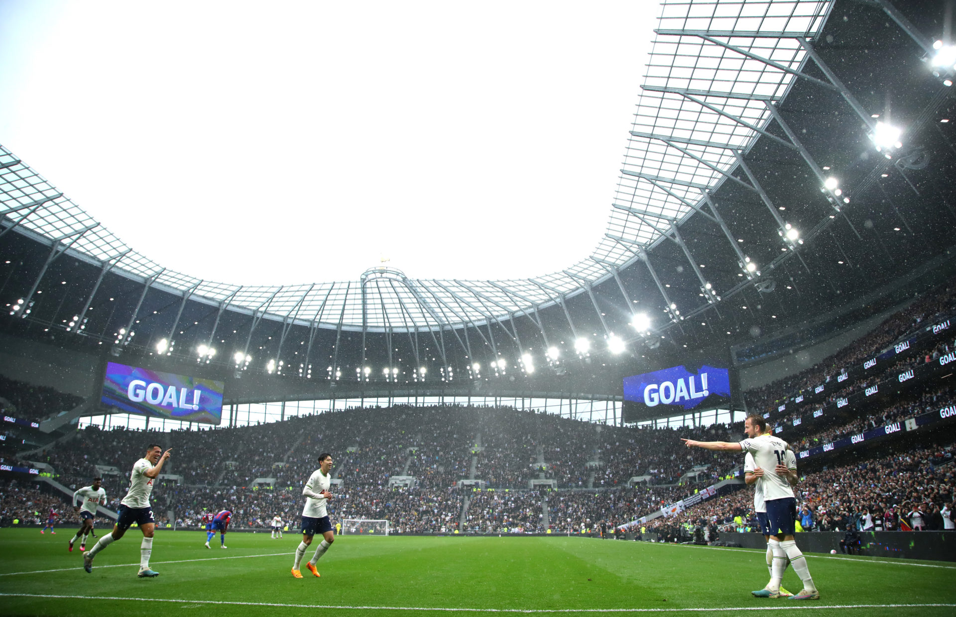 Tottenham Hotspur v Crystal Palace - Premier League