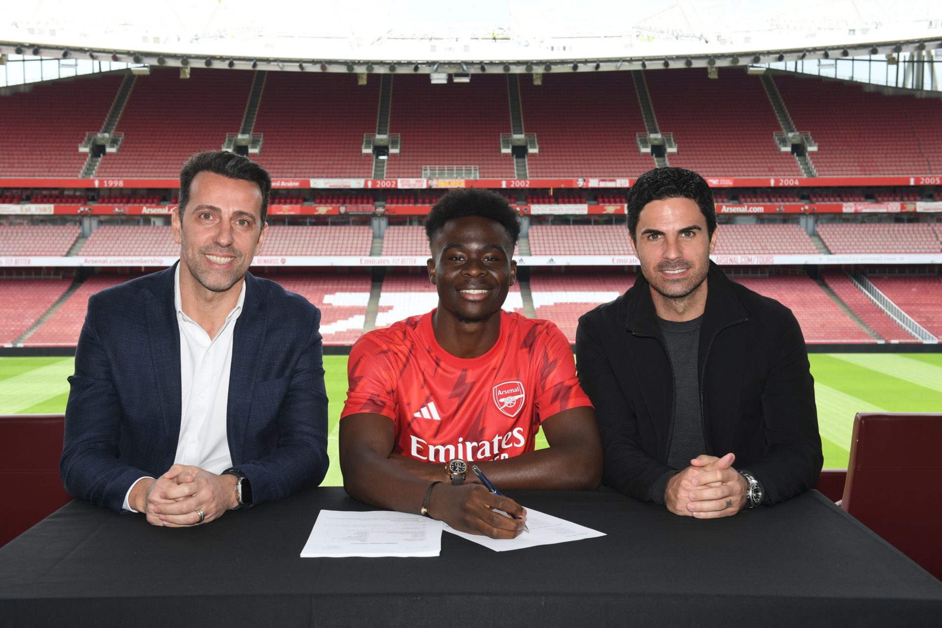 Bukayo Saka Signs New Long Term Contract at Arsenal