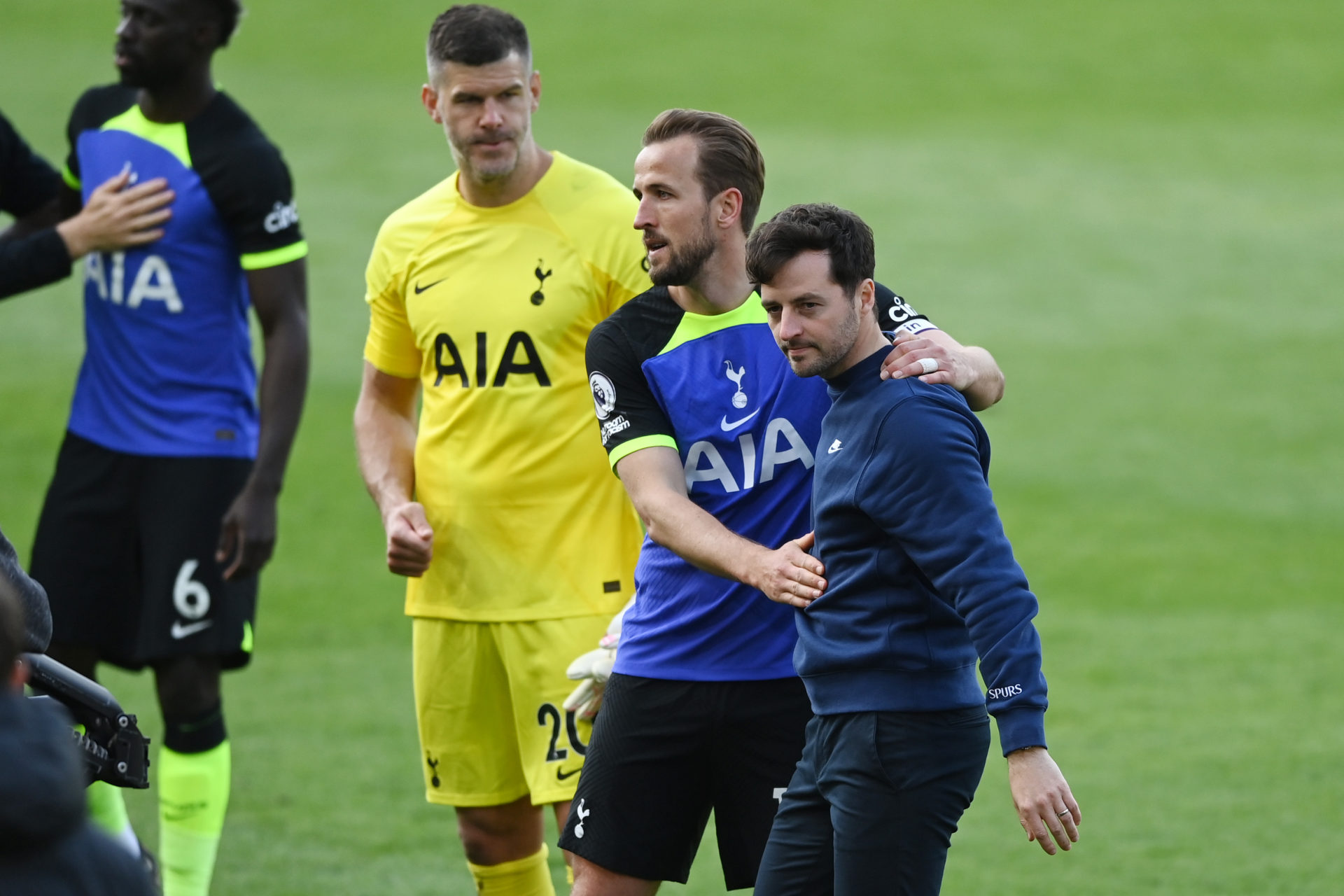 Leeds United v Tottenham Hotspur - Premier League