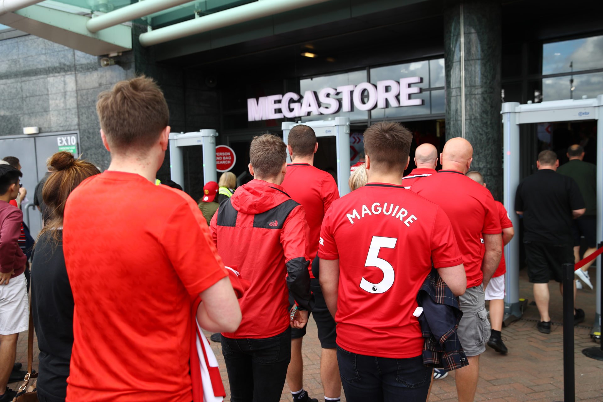 New adidas Man Utd home shirts and kit for 2023/24 now on sale, Order via  United Direct, Shop at Old Trafford Megastore