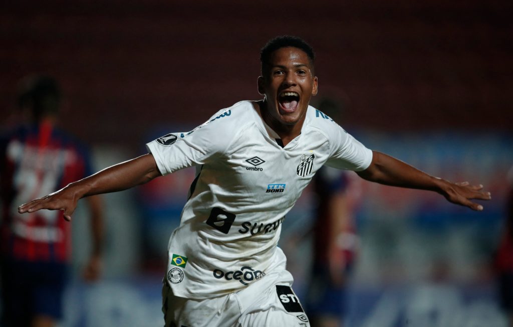 FBL-LIBERTADORES-SANLORENZO-SANTOS