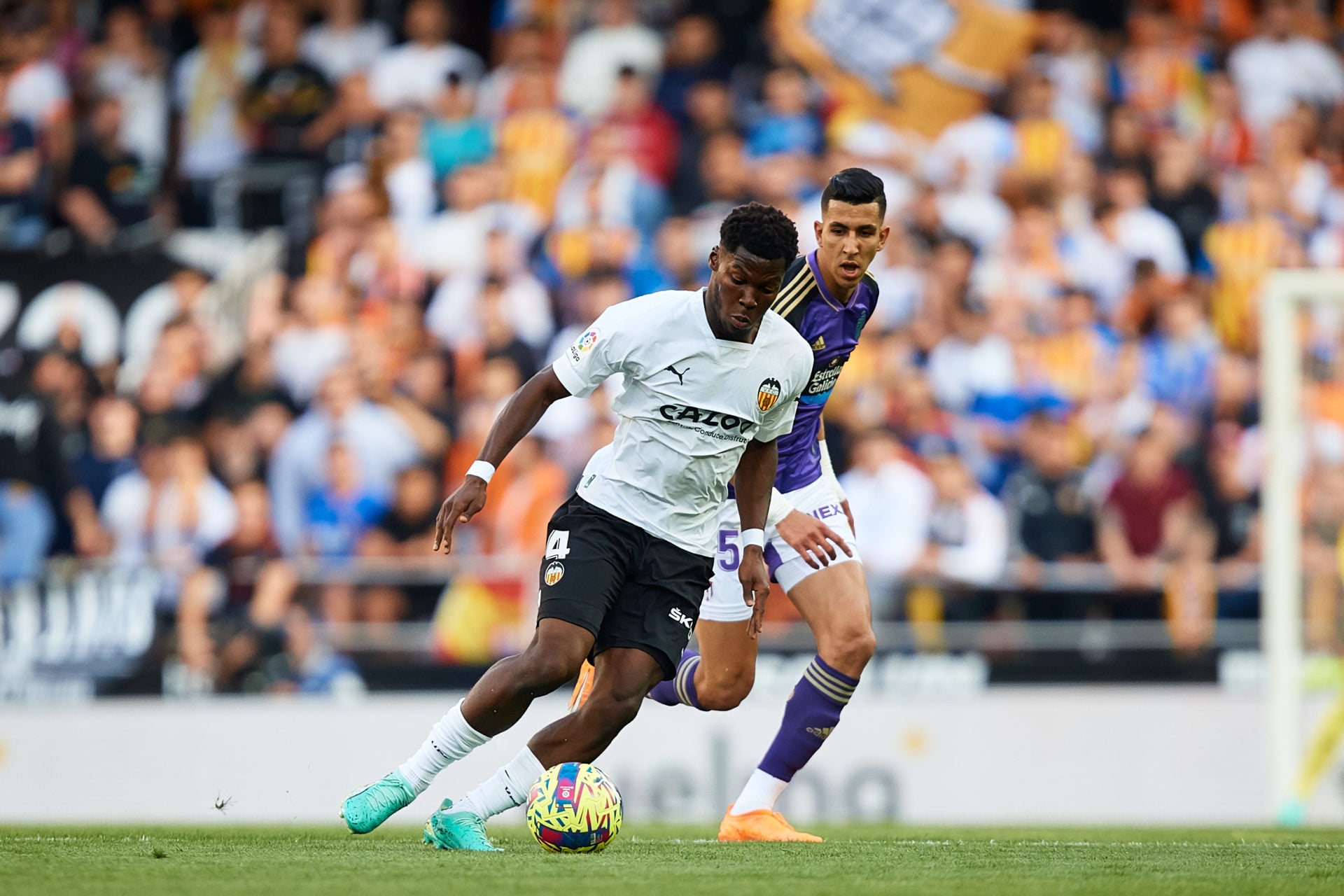 Valencia CF v Real Valladolid CF - LaLiga Santander