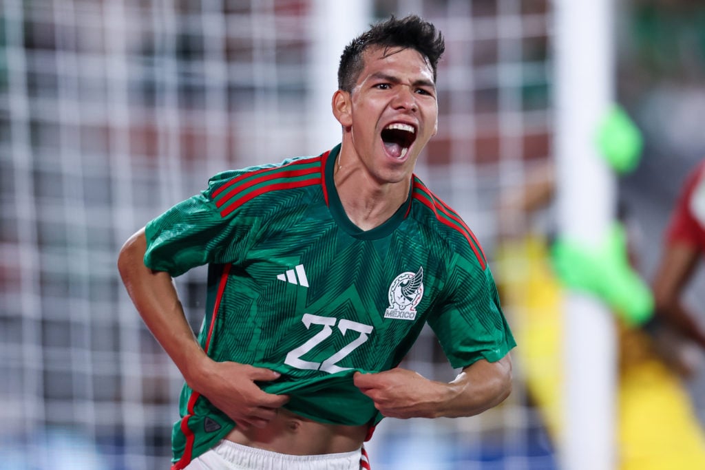 Liverpool linked with Hirving Lozano