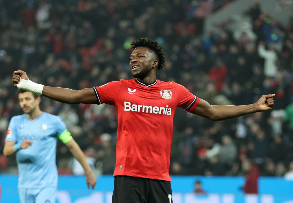 Micky van de Ven Edmond Tapsoba Tottenham