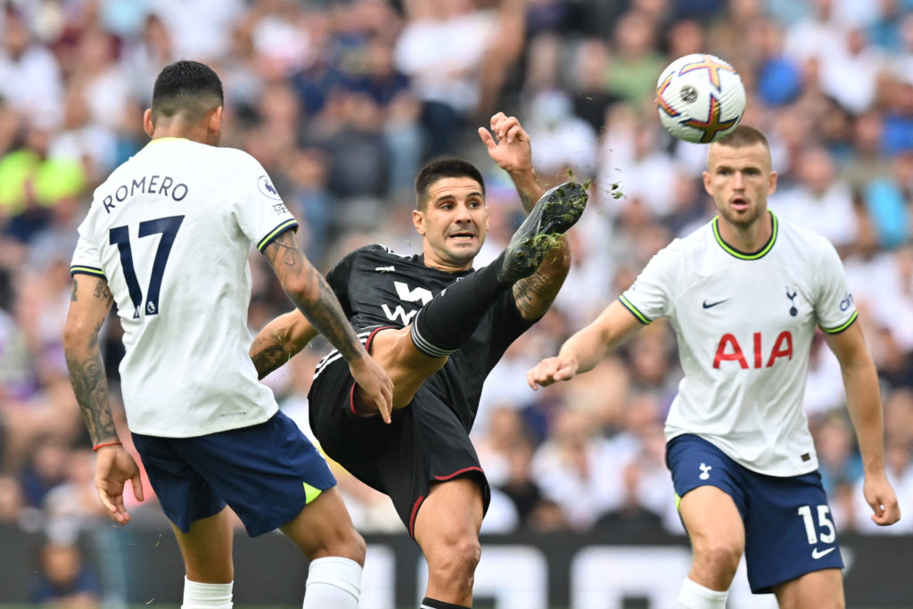 FBL-ENG-PR-TOTTENHAM-FULHAM