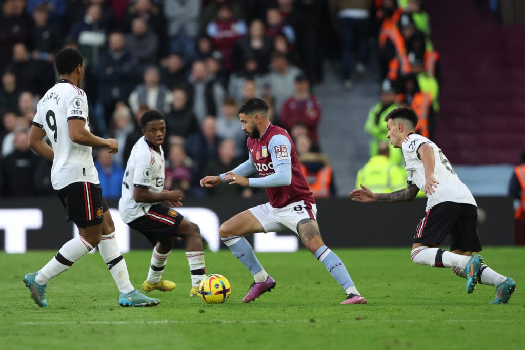 Aston Villa v Manchester United - Premier League