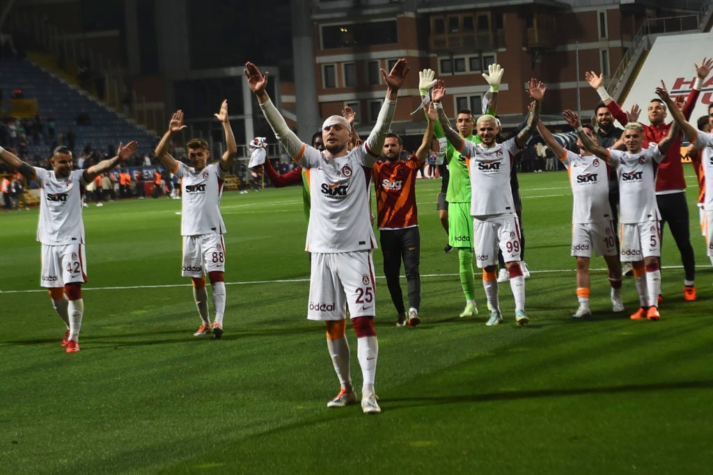 Istanbulspor AS v Galatasaray - Super Lig