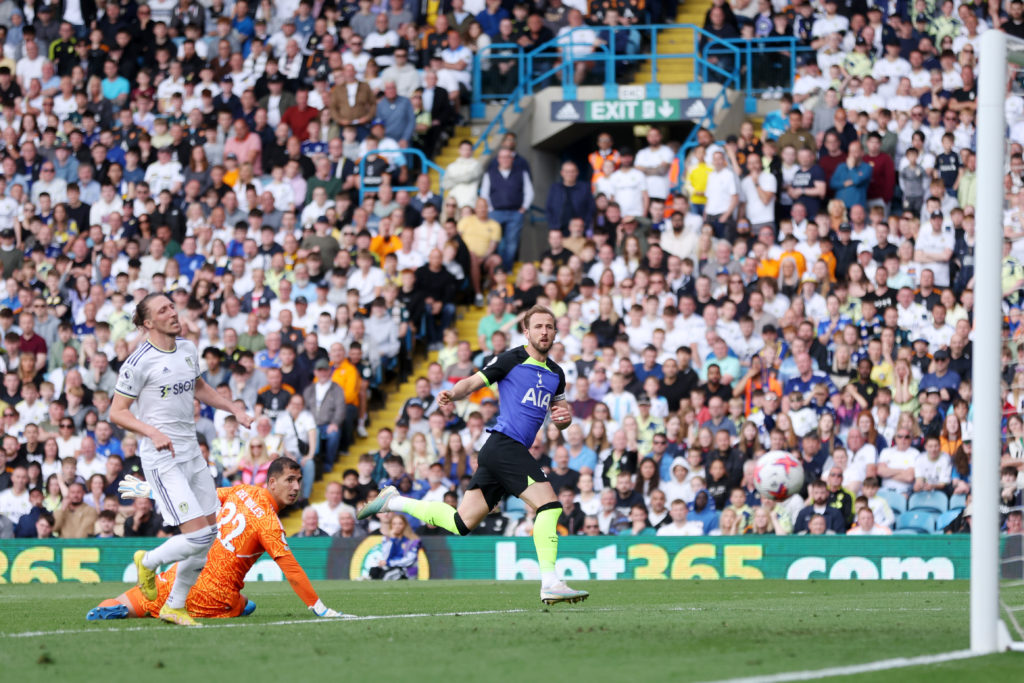 Leeds United v Tottenham Hotspur - Premier League
