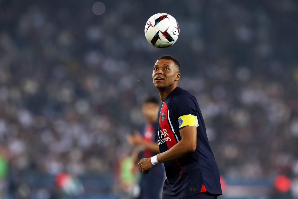 Paris Saint-Germain v Clermont Foot - Ligue 1 Uber Eats