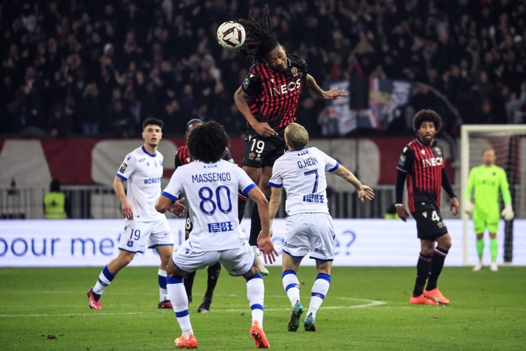 TOPSHOT-FBL-FRA-LIGUE1-NICE-AUXERRE