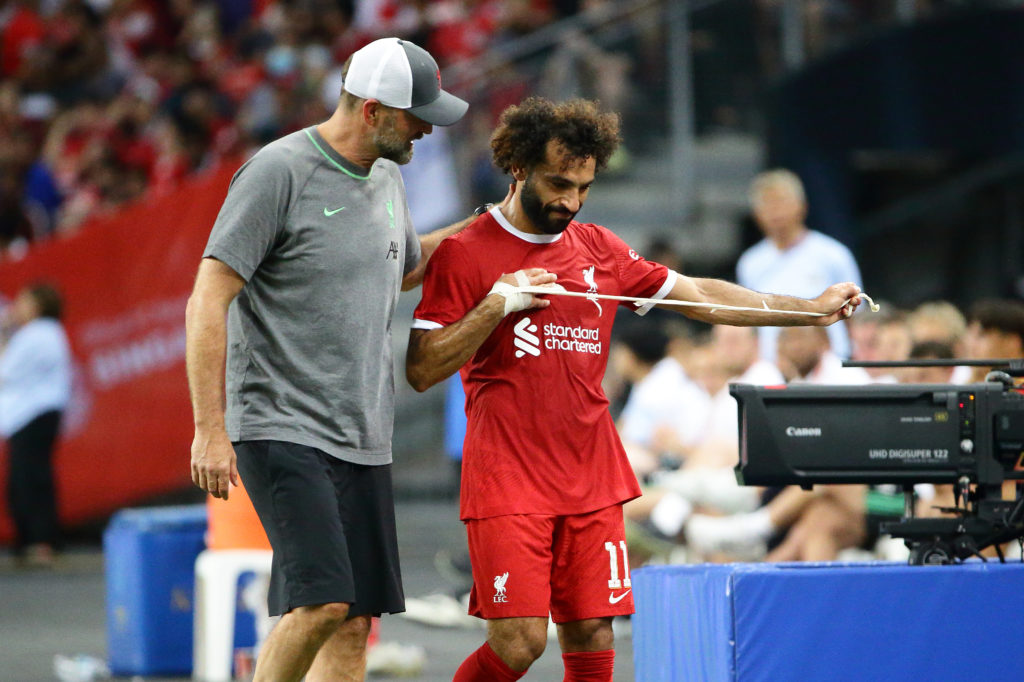 Com Al-Ittihad atraindo Mohamed Salah, Jurgen Klopp admite estar