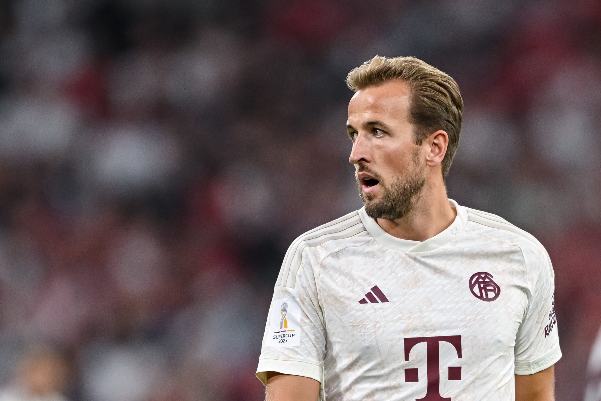 Arsenal's Kai Havertz now reacts after seeing Harry Kane leave ...