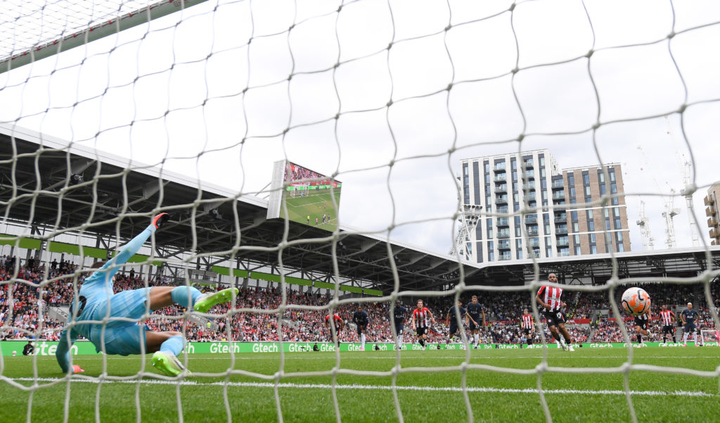 Brentford FC v Tottenham Hotspur - Premier League