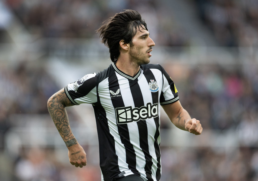 Newcastle United v Aston Villa - Premier League