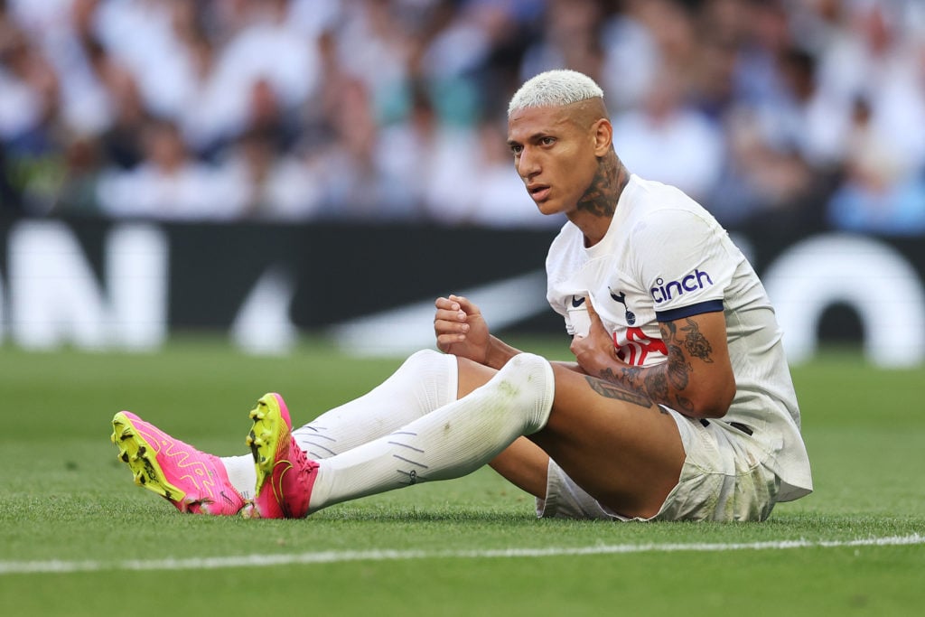 Tottenham Hotspur v Manchester United - Premier League