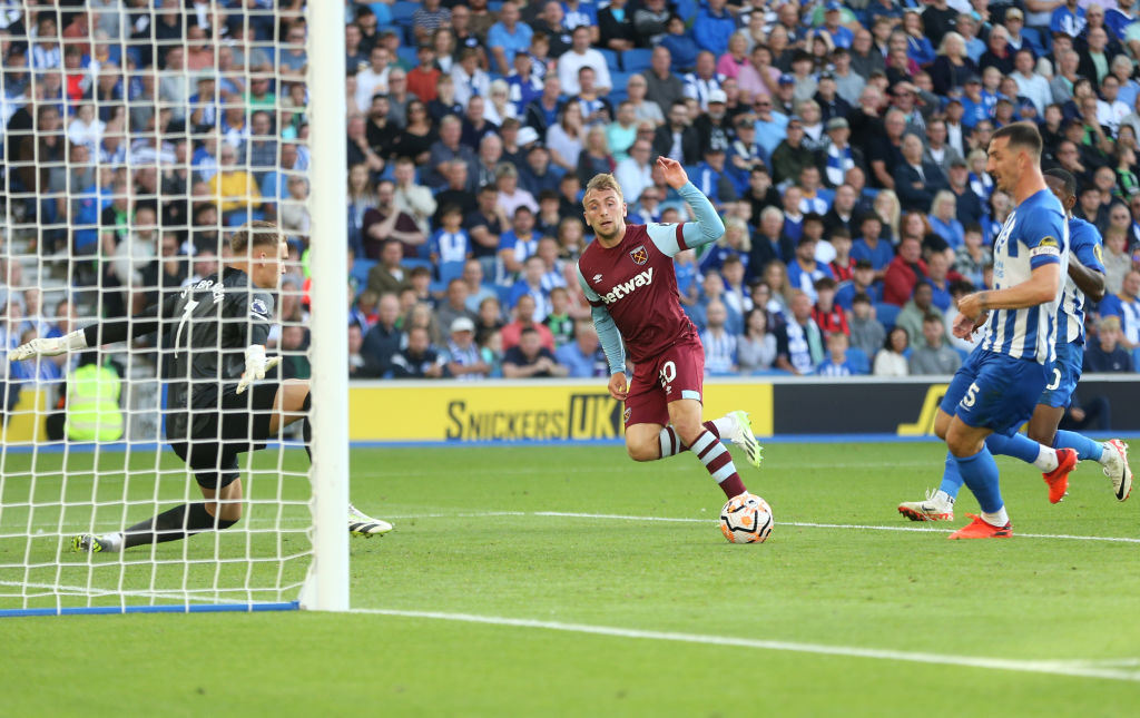 Brighton & Hove Albion v West Ham United - Premier League