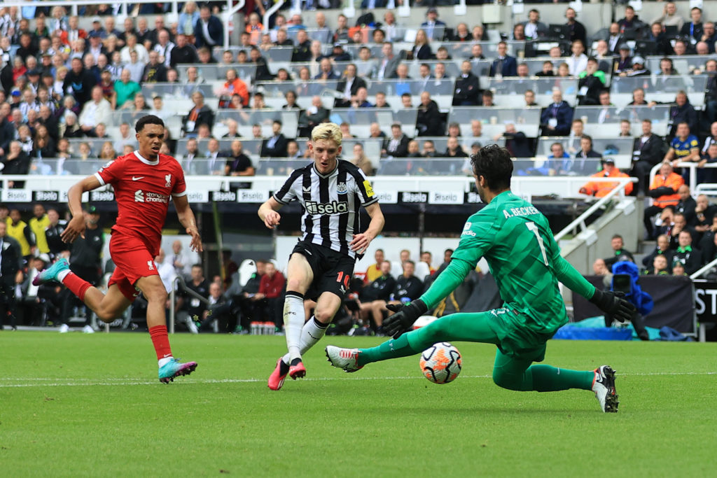 Newcastle United v Liverpool FC - Premier League
