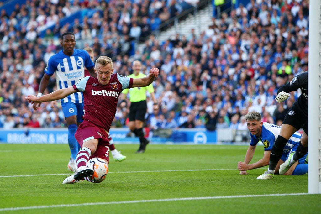 Brighton & Hove Albion v West Ham United - Premier League