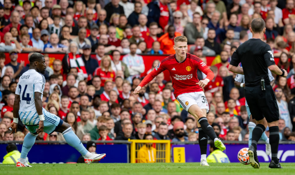 Manchester United v Nottingham Forest - Premier League