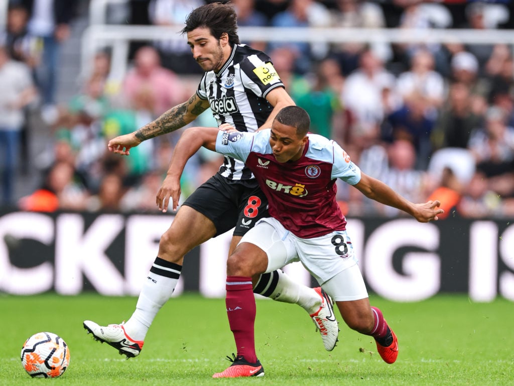 Newcastle United v Aston Villa - Premier League