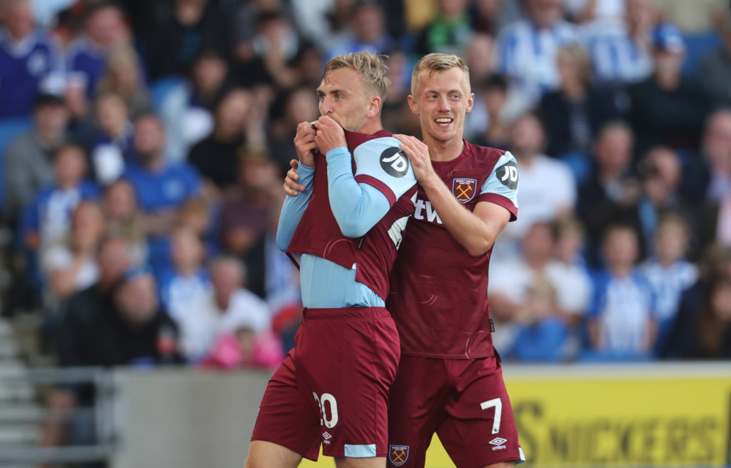 Brighton & Hove Albion v West Ham United - Premier League