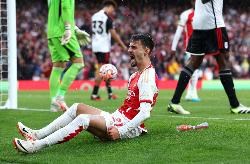 Arsenal FC v Fulham FC - Premier League