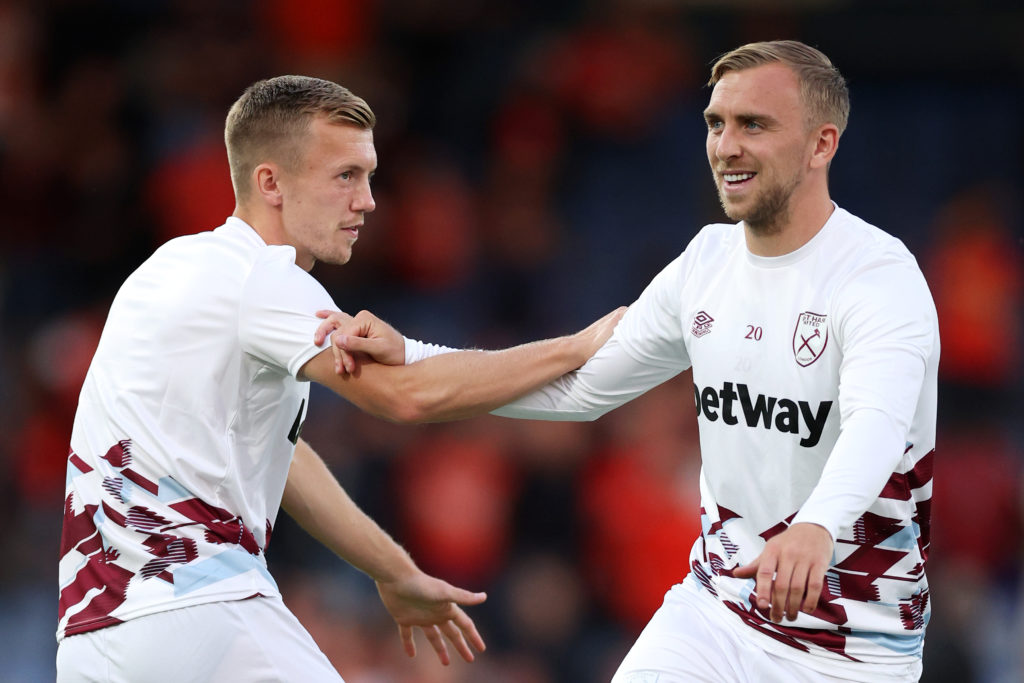 Luton Town v West Ham United - Premier League