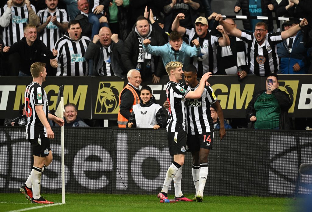 FBL-ENG-LCUP-NEWCASTLE-MAN CITY