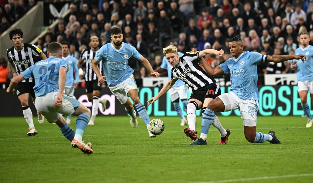 FBL-ENG-LCUP-NEWCASTLE-MAN CITY